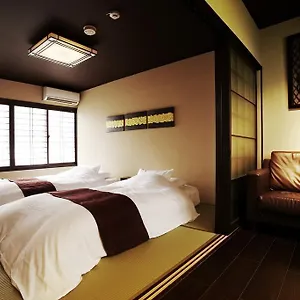 https://senraku.hotels-in-kyoto.org