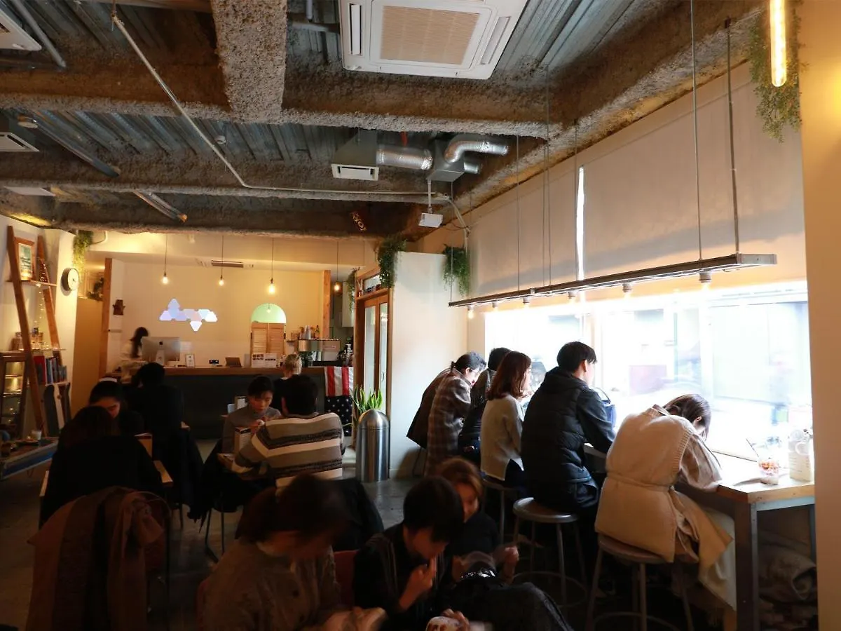 almond hostel&cafe Shibuya Präfektur Tokio 0*,